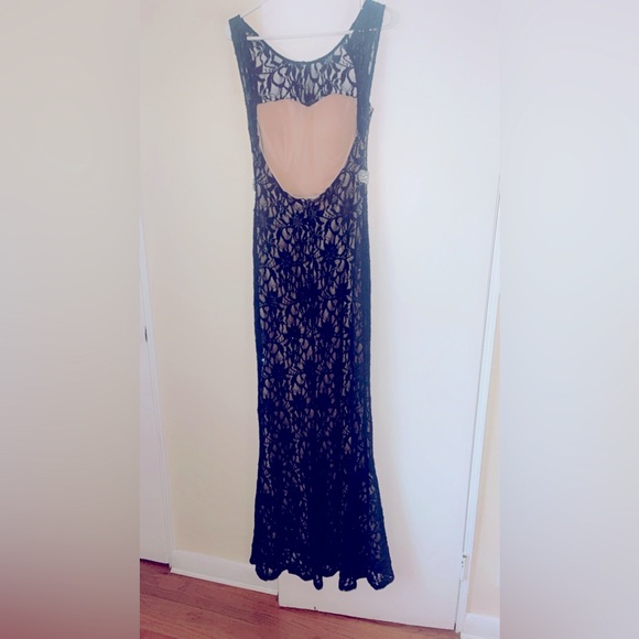 Navy Blue lace with Nude inside lining elegant Dress - Picture 2 of 2